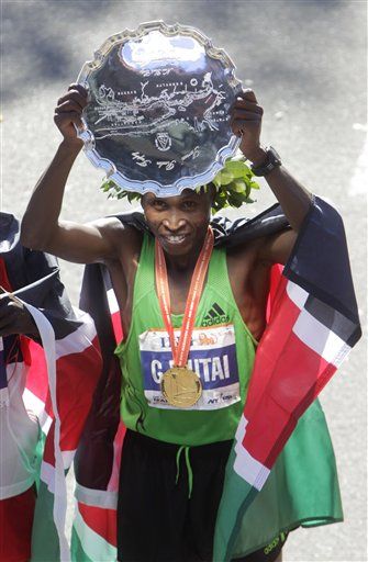 New York City Marathon: Kenya's Geoffrey Mutai Sets Men's Record