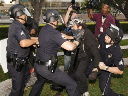 Nicholas Kristof: Michael Bloomberg and Cops Underscore Occupy Wall Street's Point