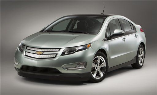General Motors Lending Cars to Chevrolet Volt Owners Amid Probe