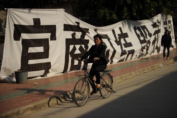 Uh-oh: China's Economy Is on the Brink, Too