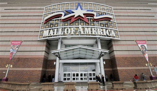 Mall of America Fight Leads to 10 Arrests