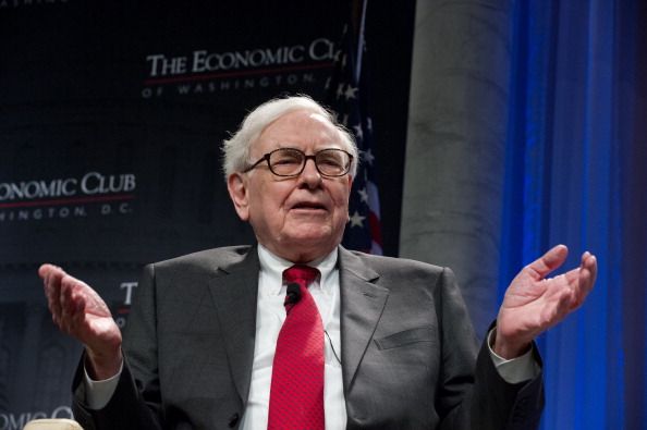 Lunch With Warren Buffett Goes for $3.5M