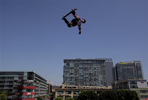 LA Cracks Down on Unsafe Skateboarding