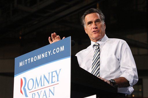 Romney Looks to Swing 3 Blue States