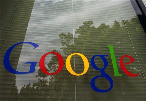 Microsoft Hits Google: Don't Get 'Scroogled'