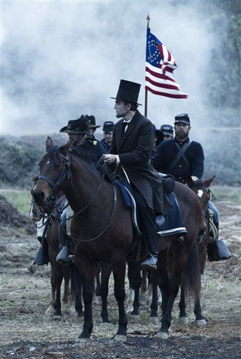 Lincoln Rules Golden Globe Nominations