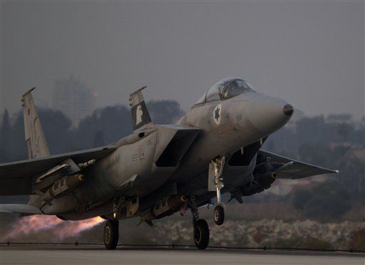 Israeli Fighter Jets Strike Inside Syria