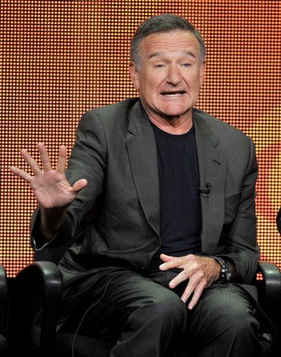 Divorces Force Robin Williams to Get a Job