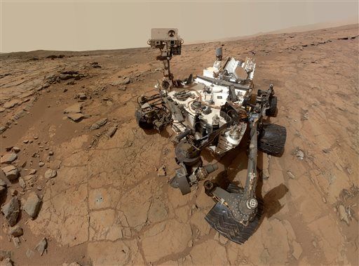 Mars Rover Deflates Hopes of Life on Mars