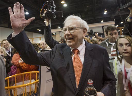 Warren Buffett Made $10B Saving the Big Banks