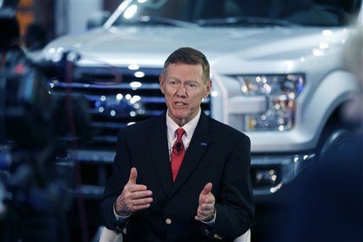 CEO Credited With Saving Ford Retiring