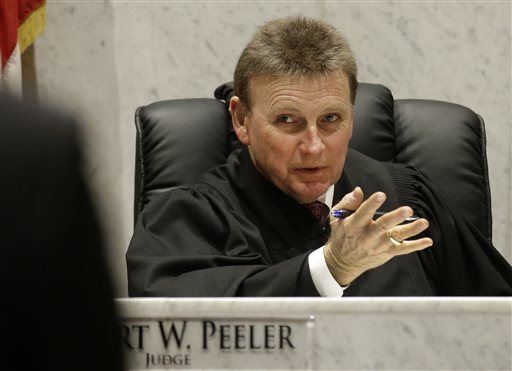 To Combat Heroin Epidemic, Judges Use Other Needles