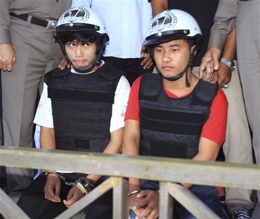 Suspects Re-Enact Brutal Thai Murders