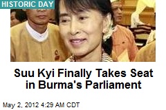Suu Kyi Sworn In to Burma&#39;s Parliament