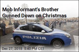 Mob Informant&#39;s Brother Gunned Down on Christmas