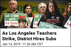 Teachers in Nation&#39;s 2nd-Largest District Strike