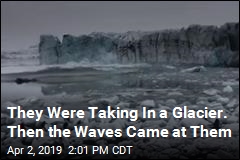 Tourists Rush to Escape Waves Caused by a Glacier