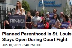 Planned Parenthood in St. Louis Stays Open During Court Fight