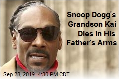 Snoop Dogg&#39;s 10-Day-Old Grandson Is Dead