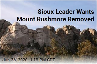 Oglala Sioux Leader: Remove Mount Rushmore
