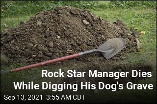 Rock Star Manager Dies While Digging His Dog&#39;s Grave