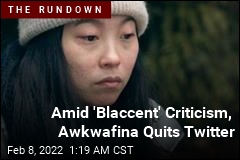 Amid &#39;Blaccent&#39; Criticism, Awkwafina Quits Twitter