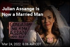 Julian Assange Gets Married in Prison