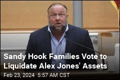 Sandy Hook Families Vote to Liquidate Alex Jones&#39; Assets