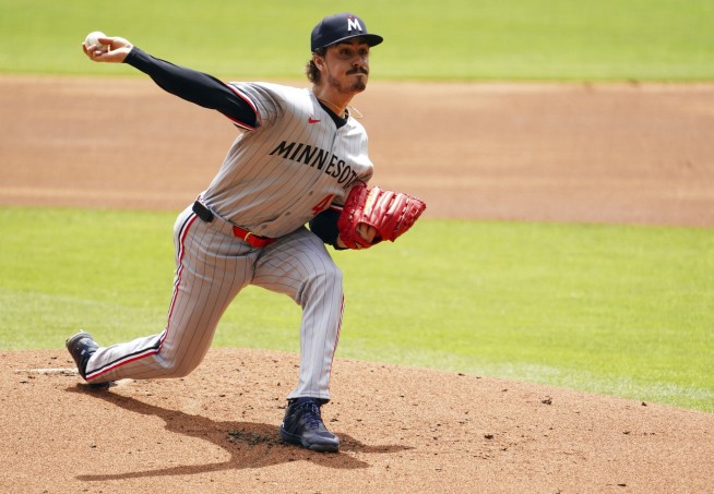 Matt Olson and Drake Baldwin hit 2-run homers as Braves beat Twins 6-2 to complete a 3-game sweep