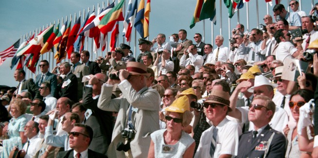 Review: In 'Apollo 11,' the thrill of landing on the moon