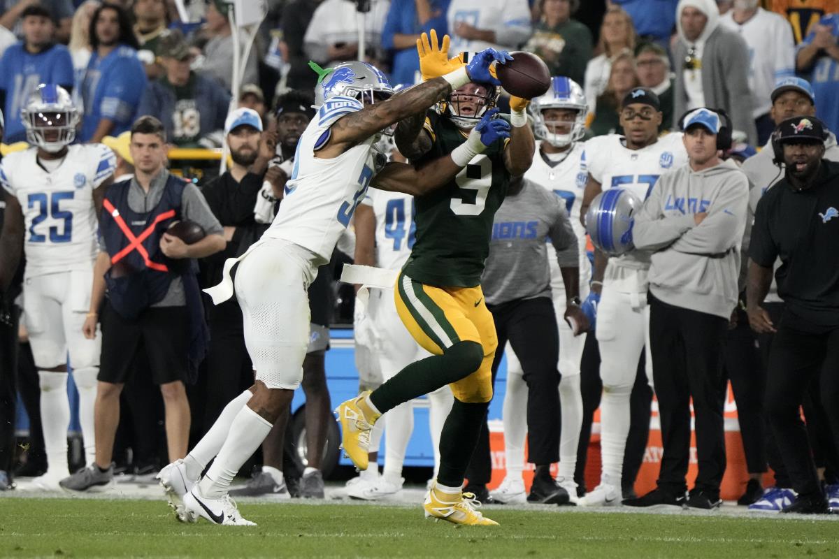 David Montgomery runs riot as Detroit Lions whip Packers in NFC