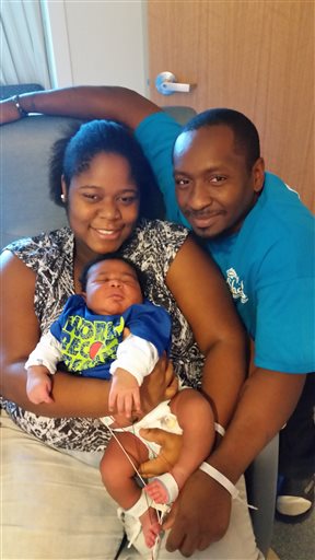 Florida mom delivers 14-pound baby after surprise pregnancy