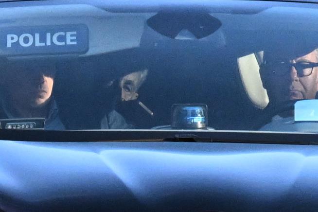 Former French President Sarkozy begins a 5-year prison sentence for campaign finance conspiracy