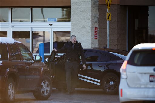 2-year-old fatally shoots mom in Idaho Wal-Mart