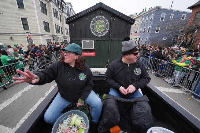 What if the bar came to you on St. Patrick's Day? These mini Irish pubs make it a reality