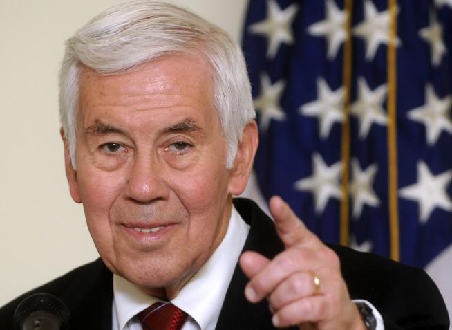Richard Lugar, who helped in securing Soviet arsenal, dies