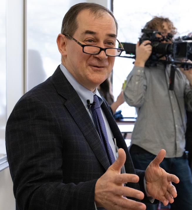 An anonymous $50M gift will cover some tuition for medical lab students at University of Washington