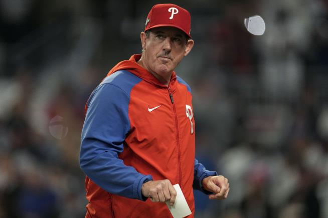 Phillies' Aaron Nola reveals hilarious moment Rob Thomson told him