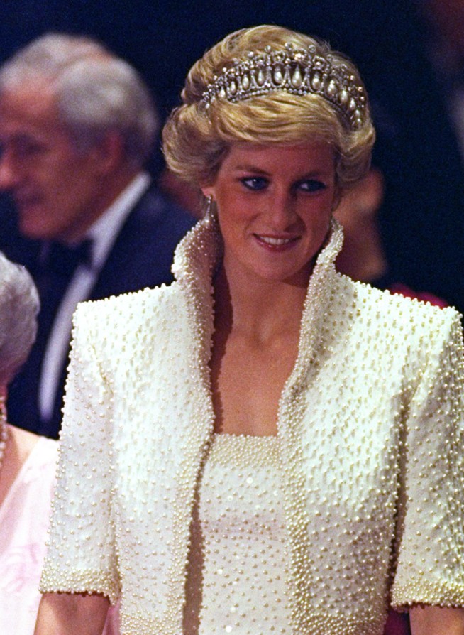 Dresses that tell a story: Princess Diana's life in fashion
