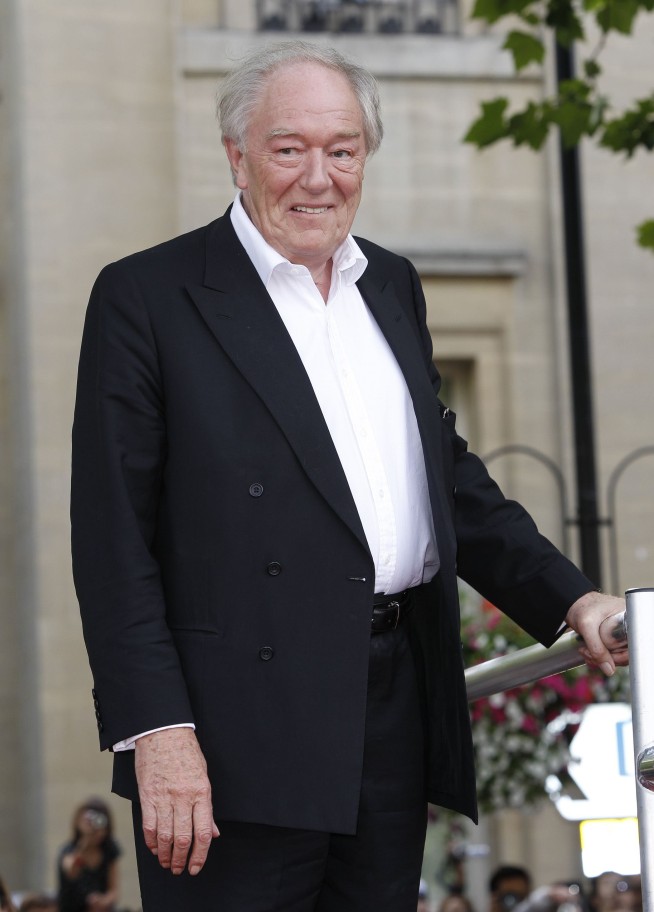 Michael Gambon, veteran actor who played Dumbledore in 'Harry Potter' films, dies at age 82