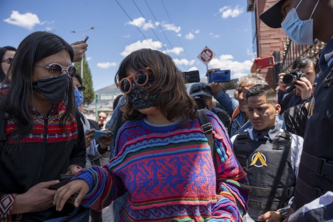 Ecuador arrests six Colombians as suspects in slaying of anti-corruption presidential candidate