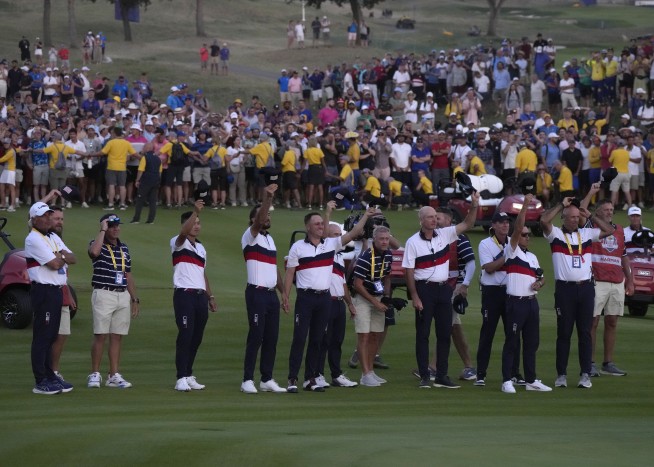 Americans now paid to play in Ryder Cup with $200K stipend and $300K to donate to charity