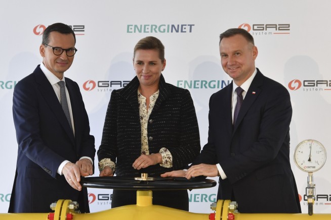 Blasts precede Baltic pipeline leaks, sabotage seen likely