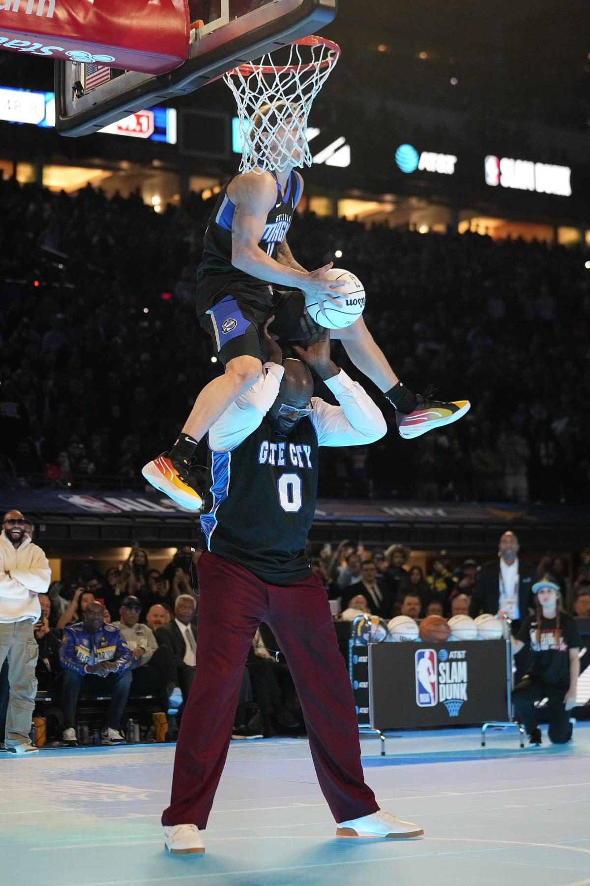 Mac McClung earns perfect score to take 2nd straight NBA Slam Dunk Contest  title over Jaylen Brown