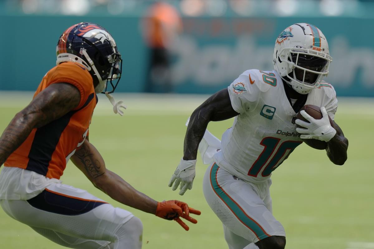 Tyreek Hill can't wait to score his first Dolphins touchdown vs