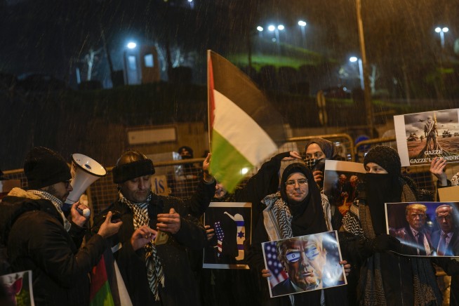 Egypt lobbies against Trump plan to empty Gaza of Palestinians as Israel prepares for it