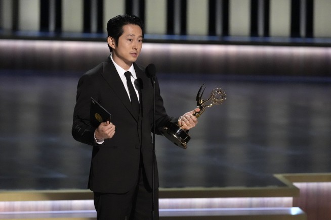 'Succession' dominates drama Emmys, 'The Bear' claims comedy and Quinta Brunson makes history