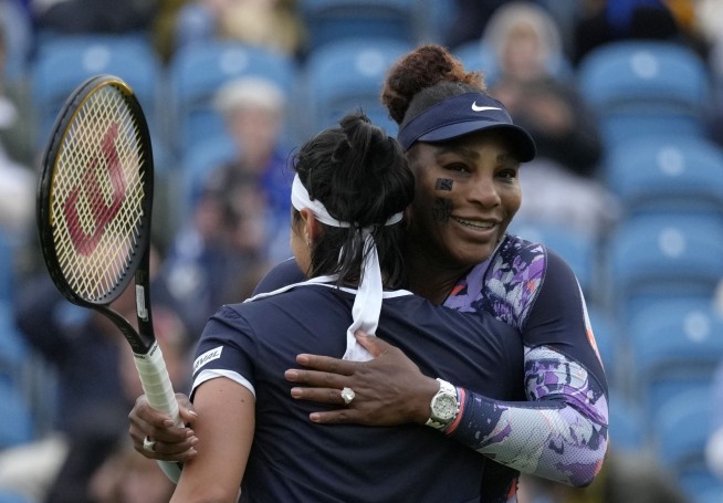 Serena Williams wins 1st match of comeback after year away