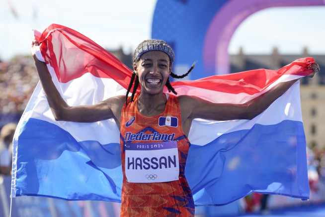 Sifan Hassan wins women's marathon at Paris Olympics after trading elbows with Tigst Assefa