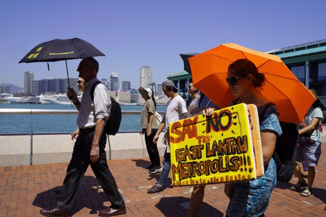 Young protesters around globe demand climate change action
